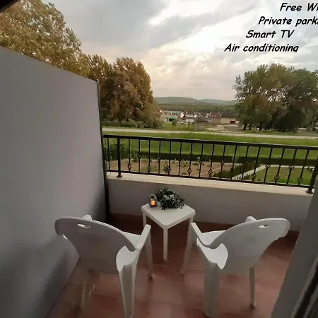 Apartman Joy Novi Sad Exterior foto
